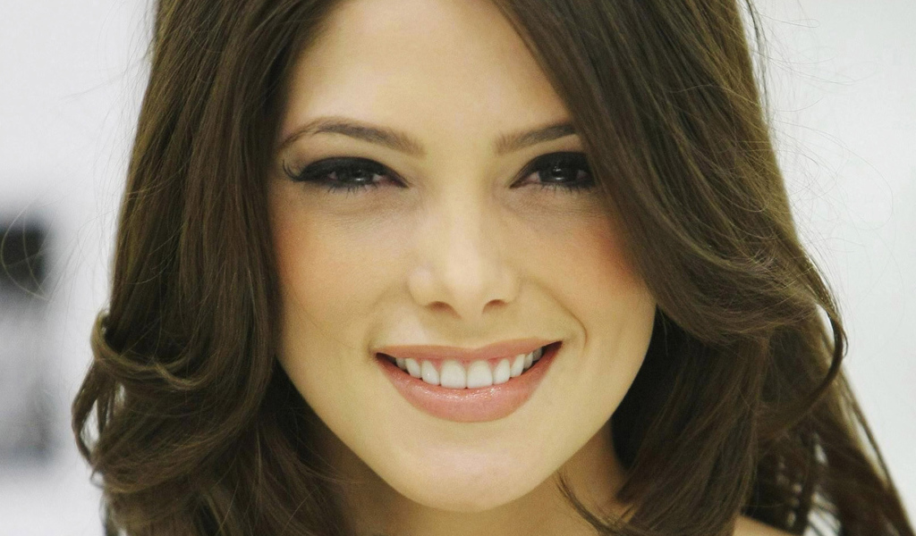 Актриса Эшли Грин