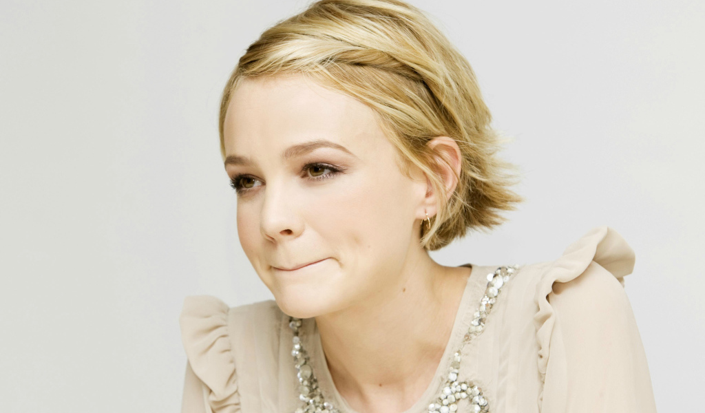 Красивая Кэри Маллиган