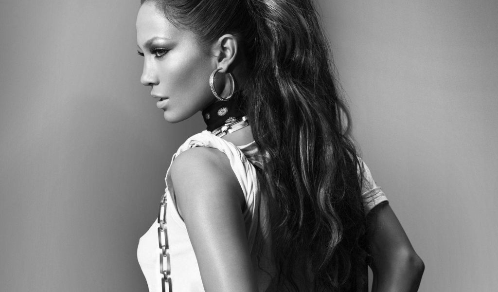 Красивая Дженнифер Лопез