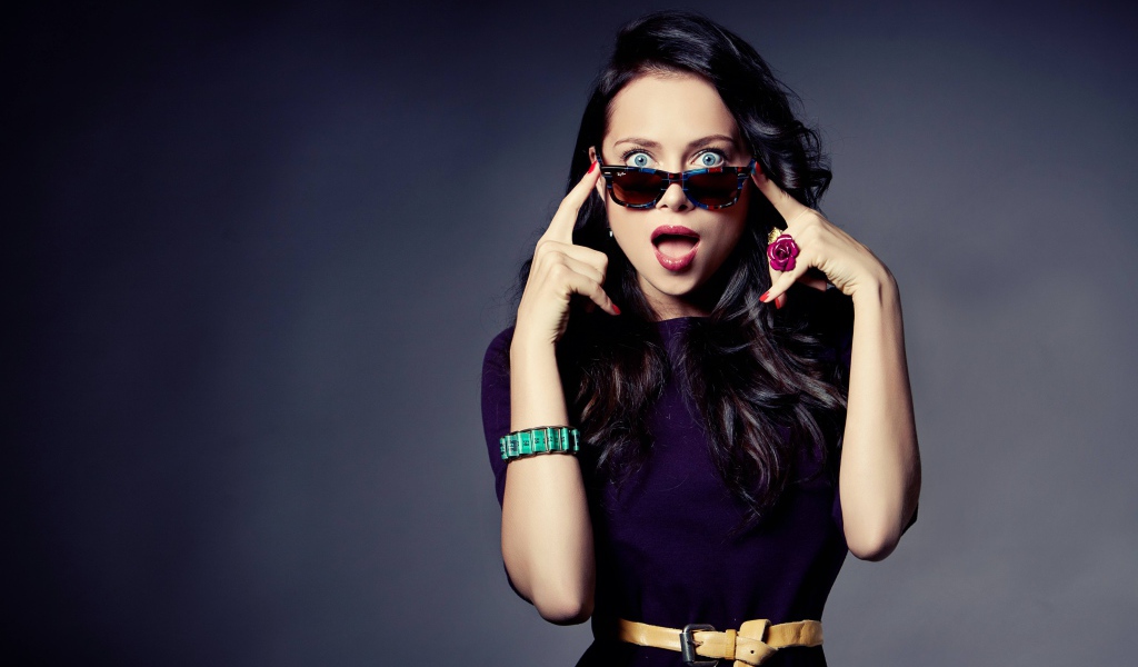 Красивая модель Настасья Самбурская