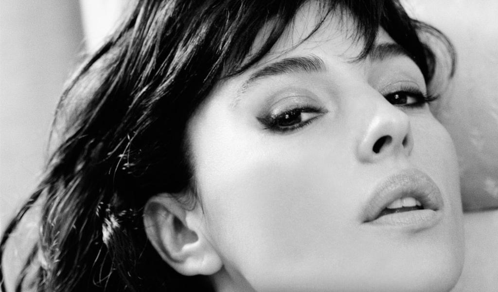 Возлюбленная Моника Беллуччи