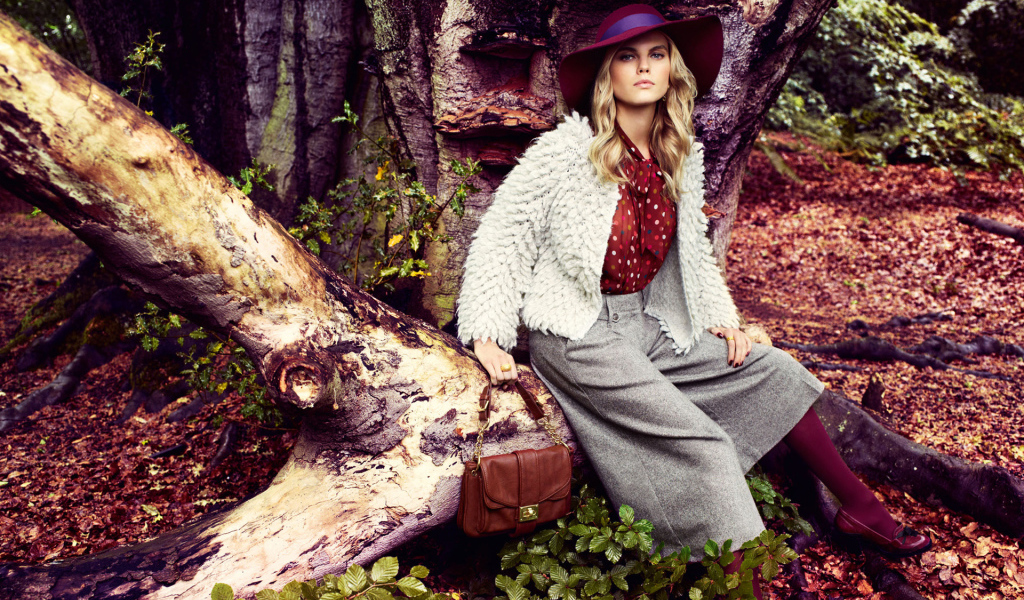 Очаровательная модель Марина Линчук