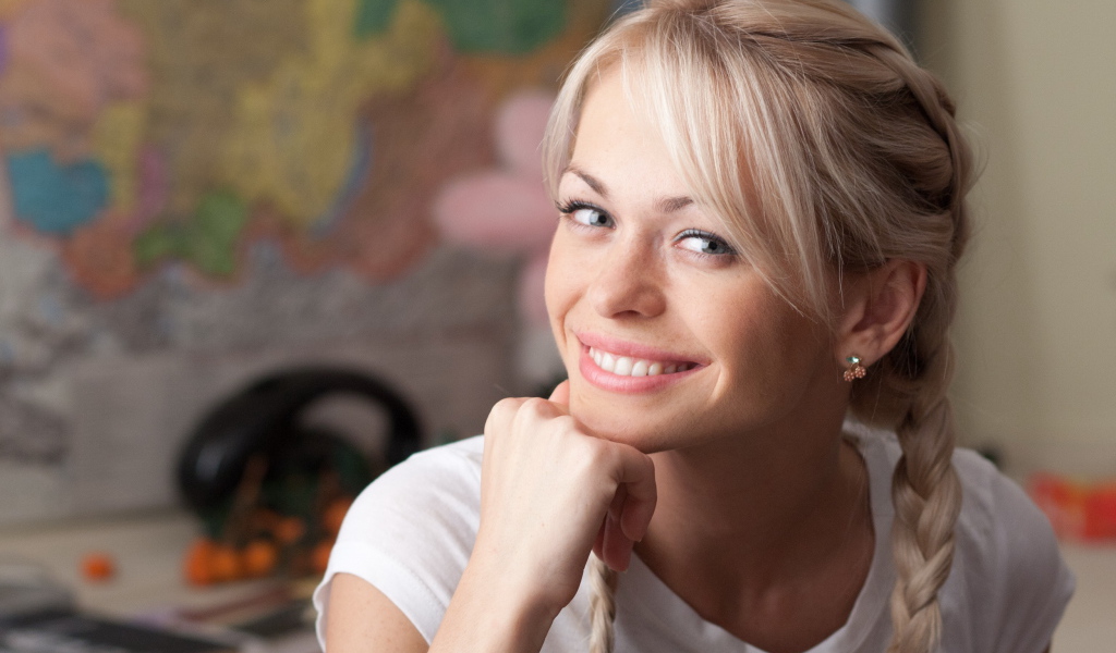 Супермодель Полина Максимова