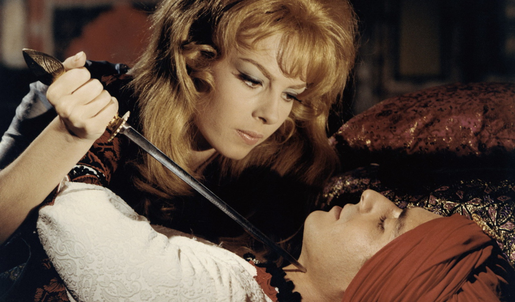 Популярная Елена Корикова