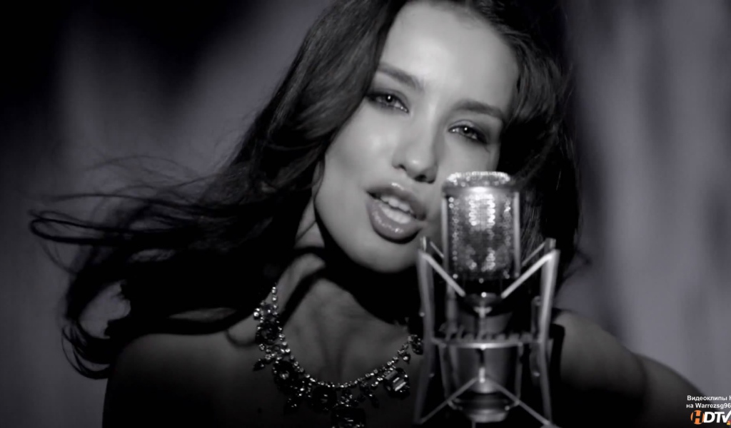 Прекрасная актриса Виктория Дайненко