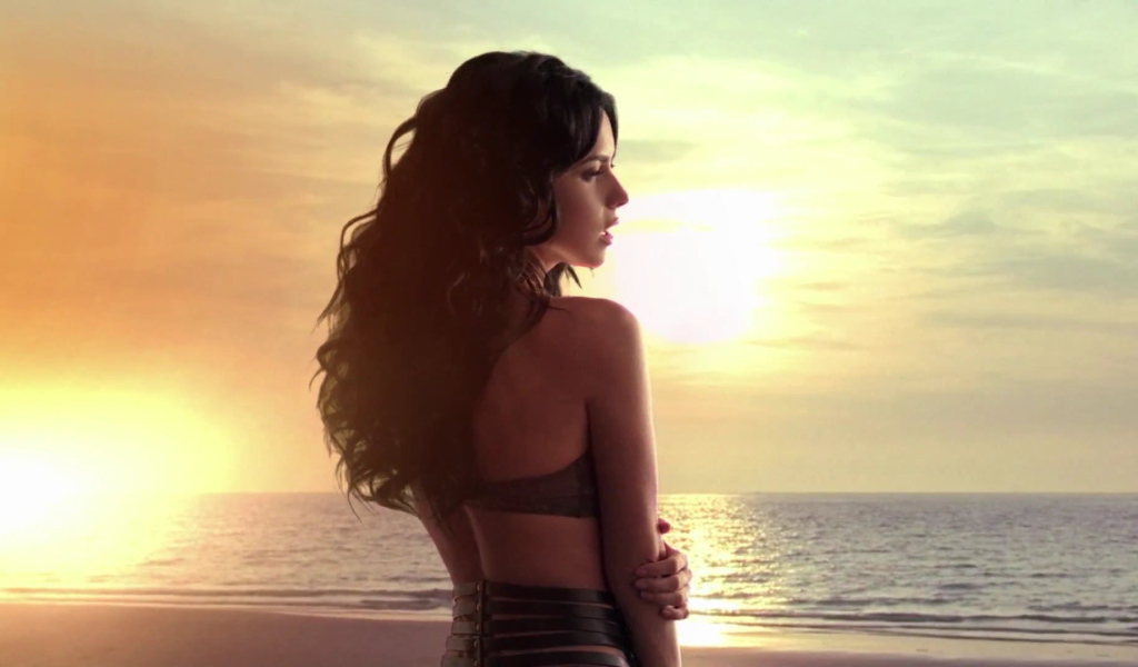 Знаменитая Юлия Савичева