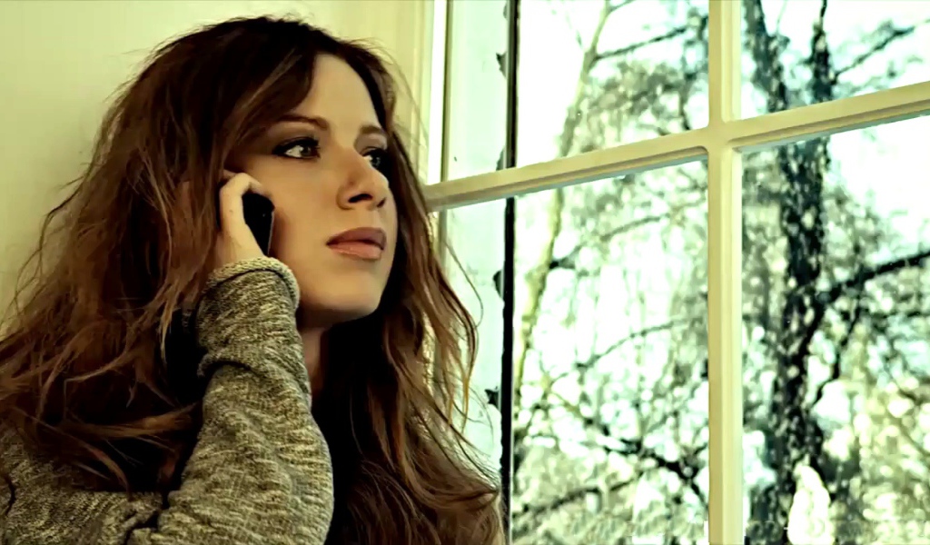 Знаменитая актриса Юлия Савичева