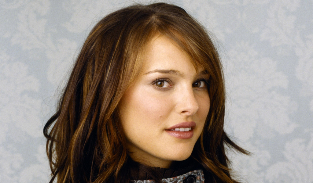 Популярная Натали Портман