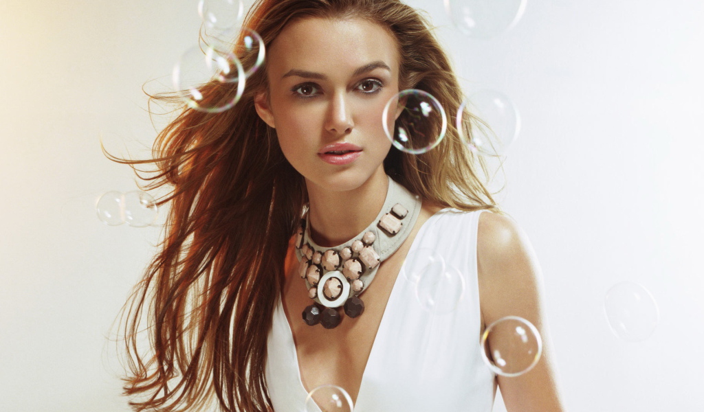 Очаровательная Натали Портман