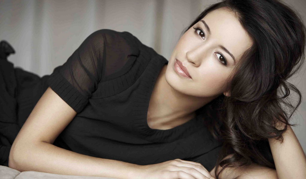 Модель Кристиан Серратос