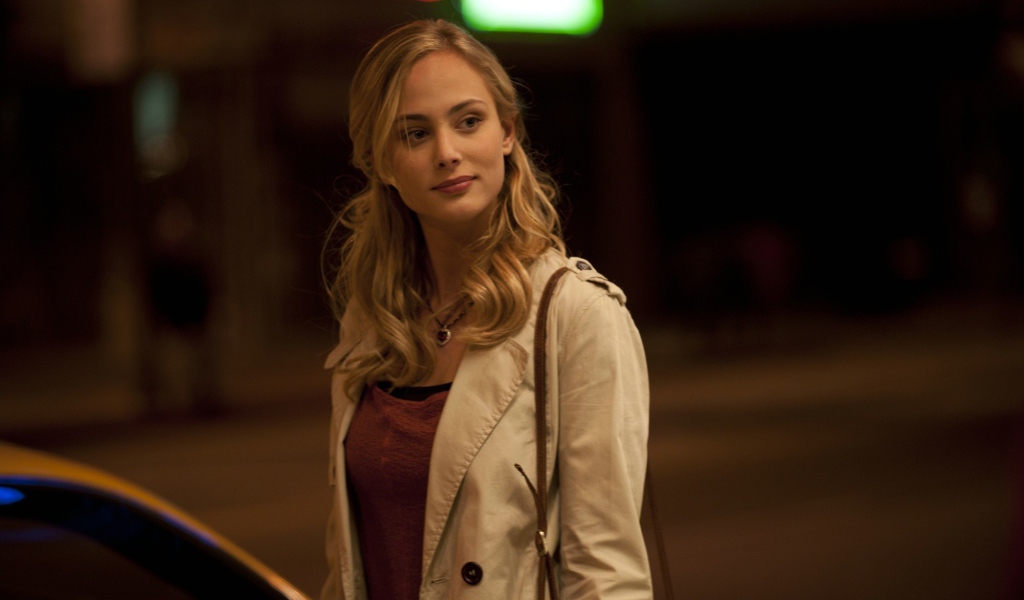 Прекрасная актриса Нора Арнезедер