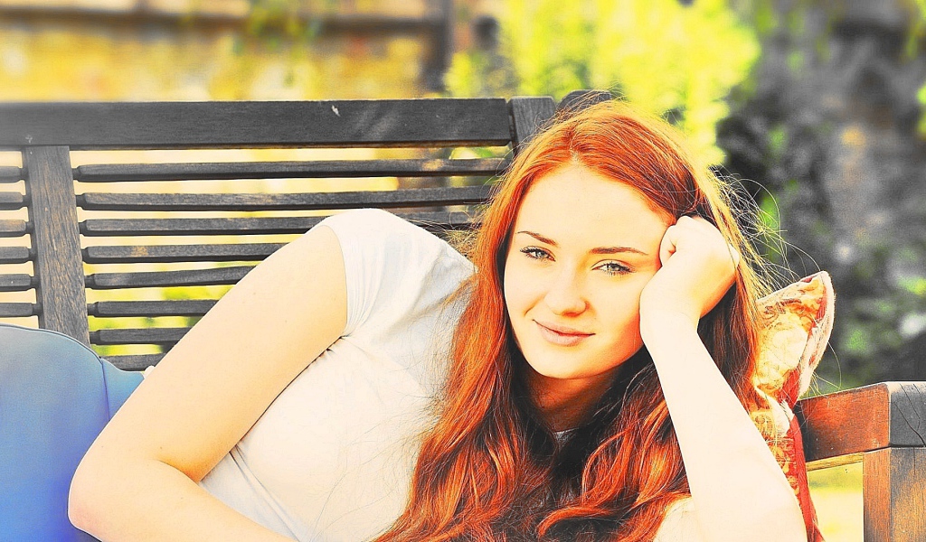 Очаровательная актриса Софи Тернер