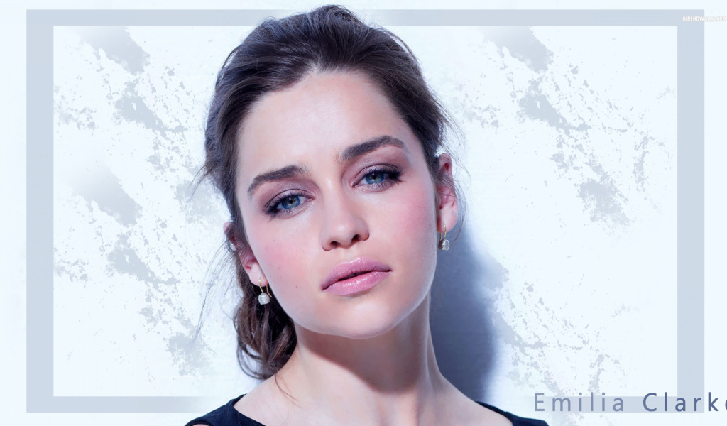 Популярная актриса Эмилия Кларк