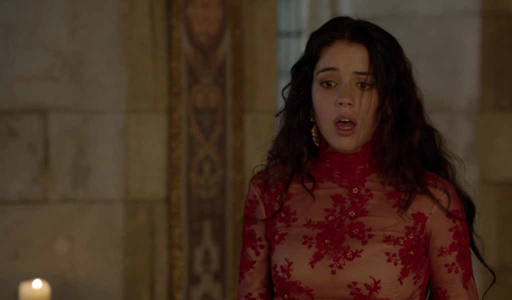 Красивая модель Аделаида Кэйн