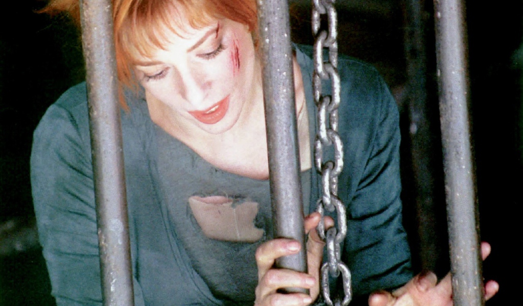 Очаровательная модель Милен Фармер