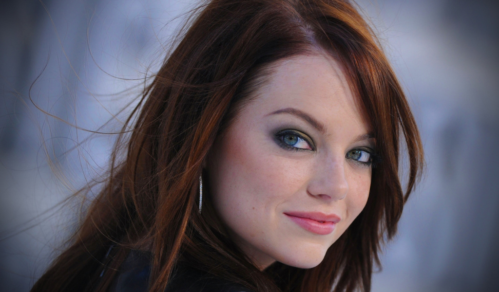 Красивая Эмма Стоун