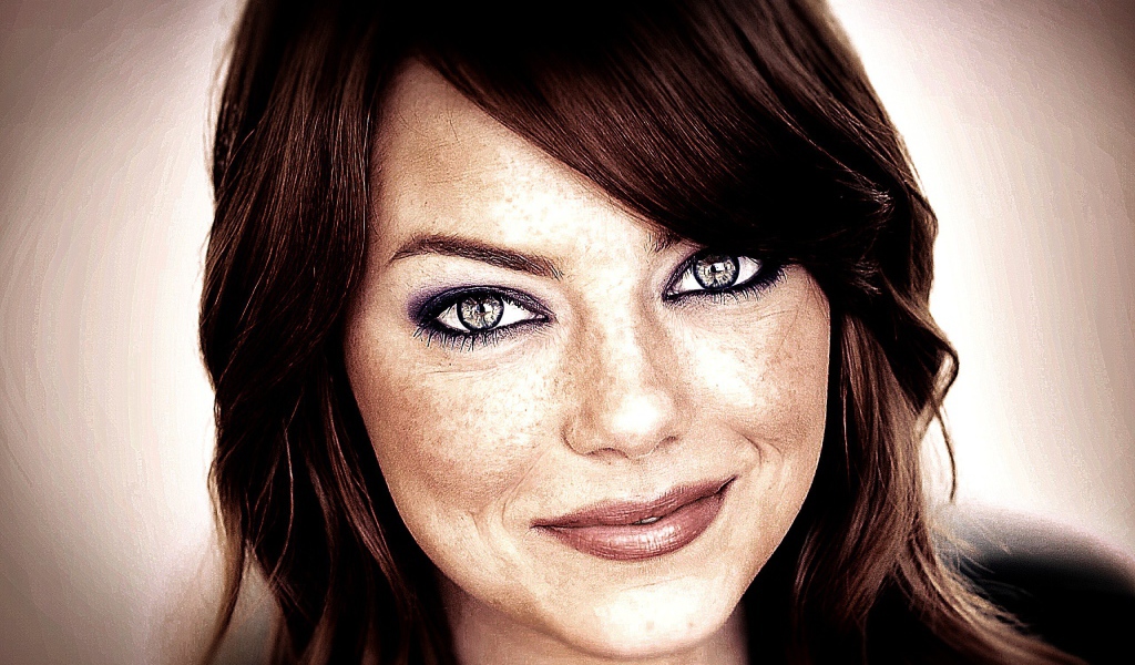 Очаровательная модель Эмма Стоун