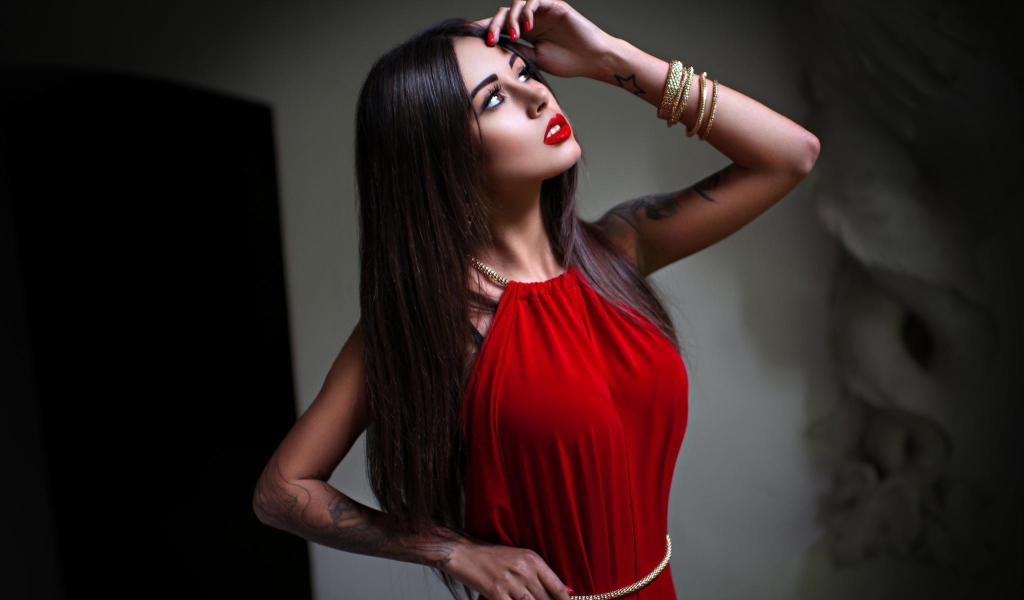 Красивая Диана Мелисон