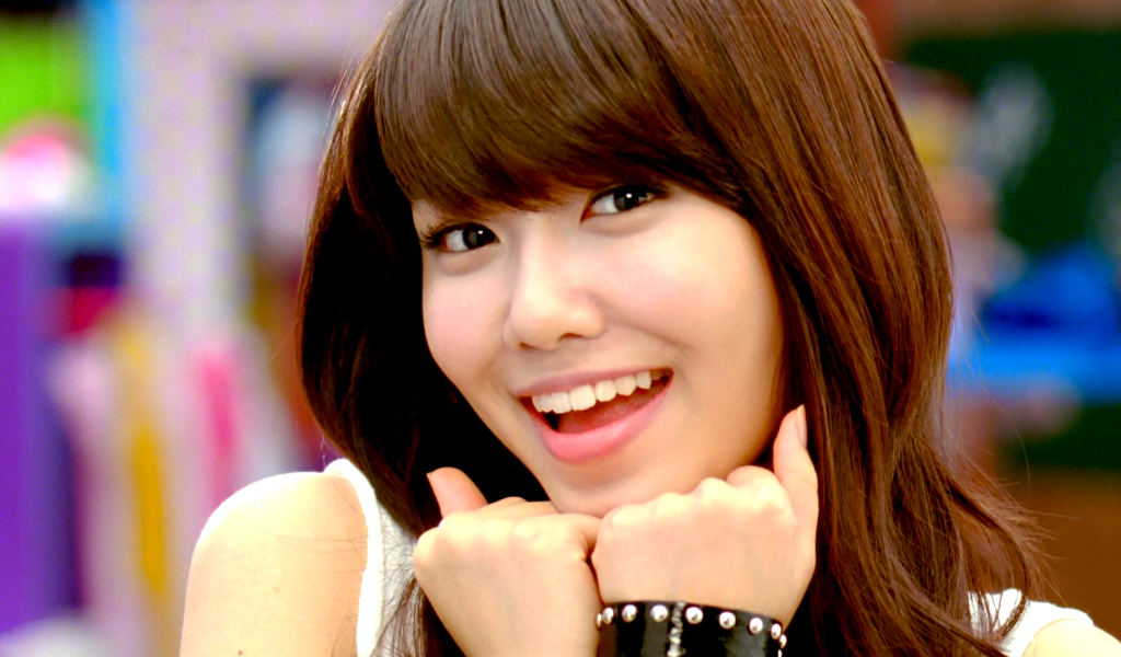 Корейская девушка Чои