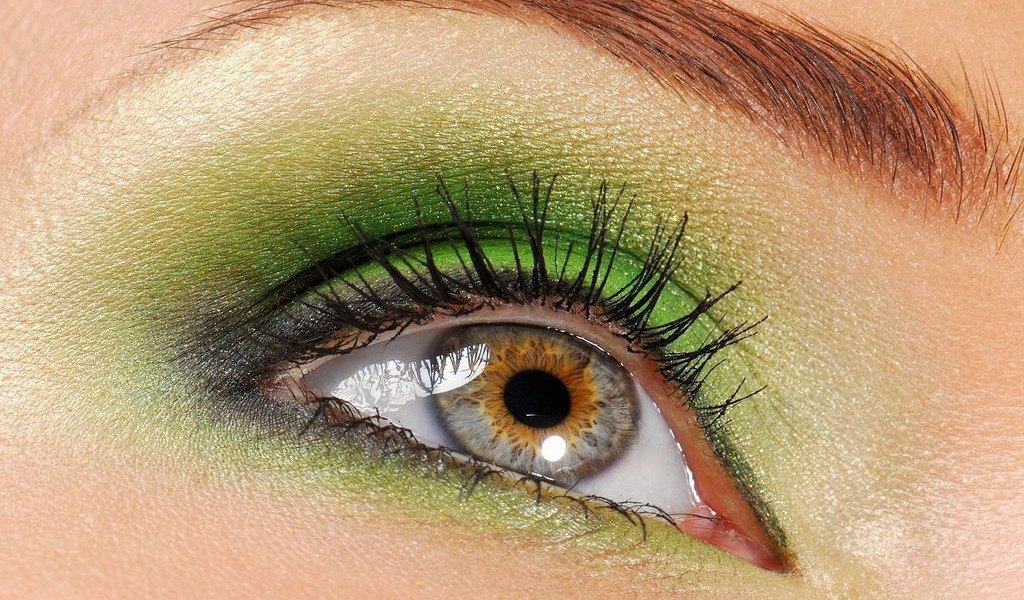Зеленый глаз