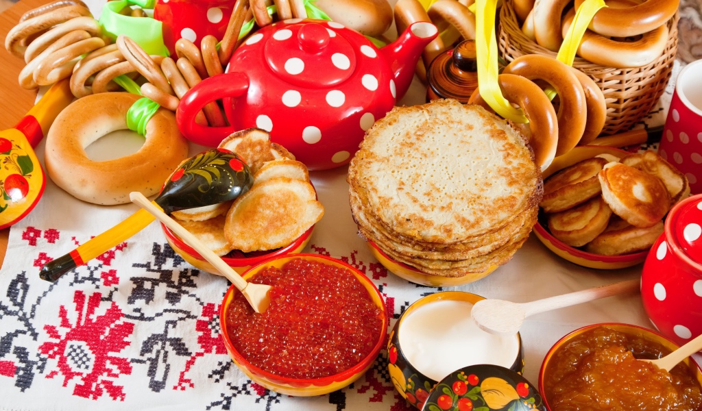 Застолье на Масленицу