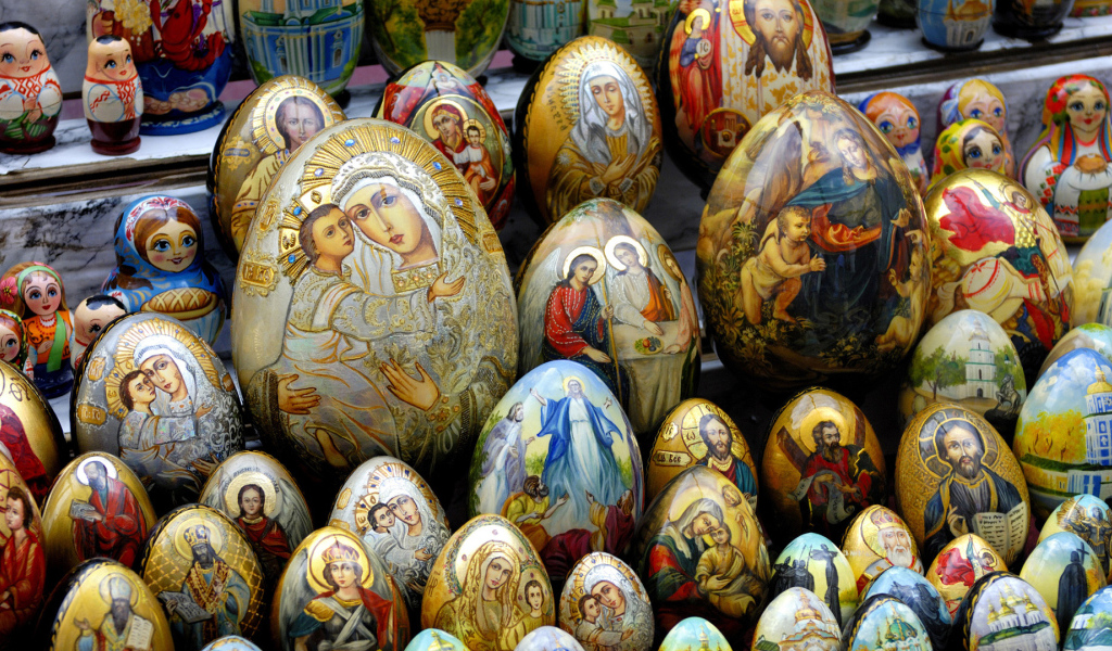 Яйца с изображением икон на Пасху
