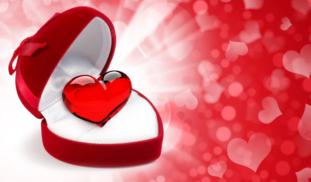 Сердце в коробке на День Святого Валентина 14 февраля