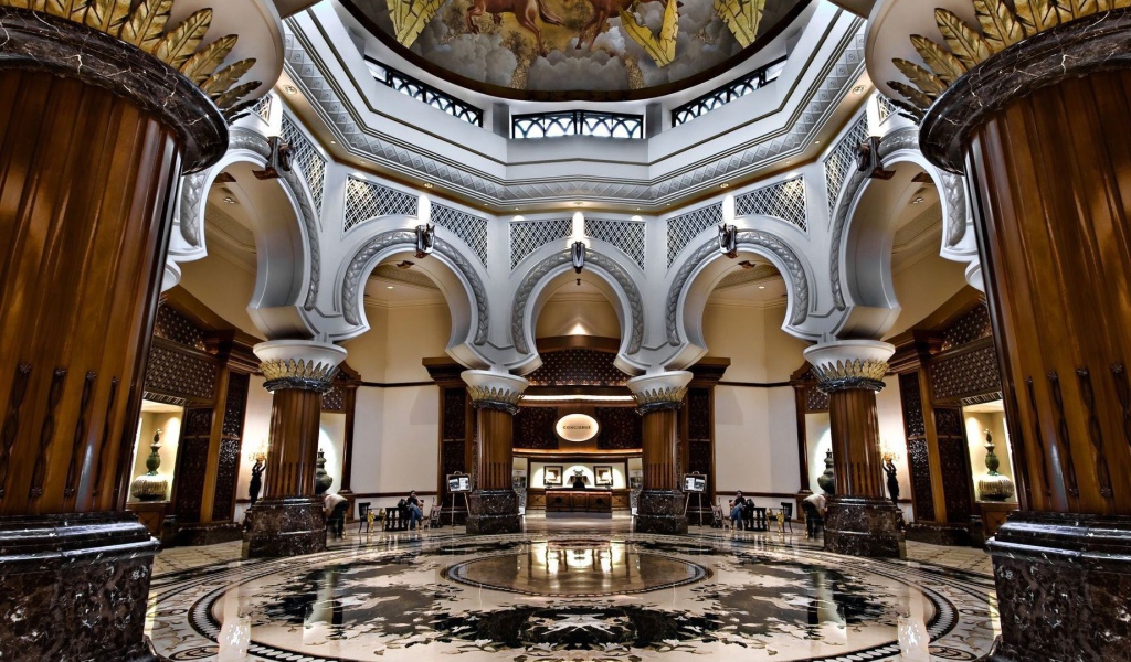 Интерьер зала ожидания