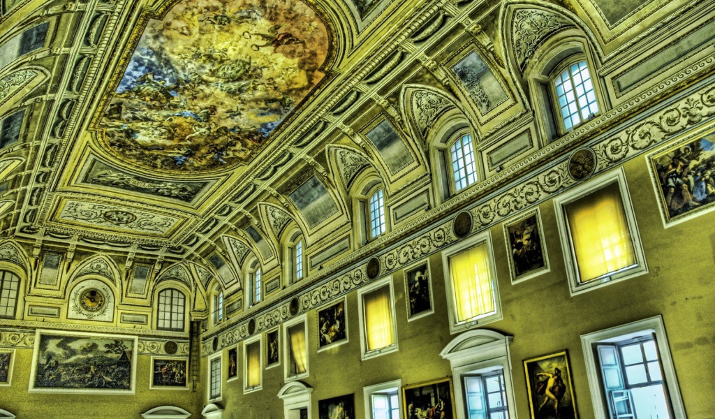 Интеръер дворца