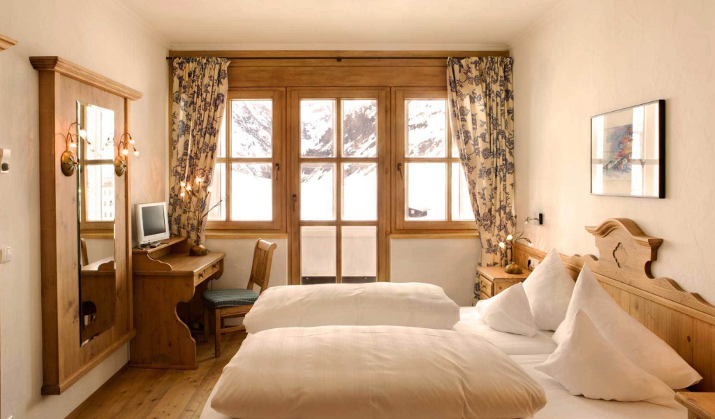 Спальня загородного дома