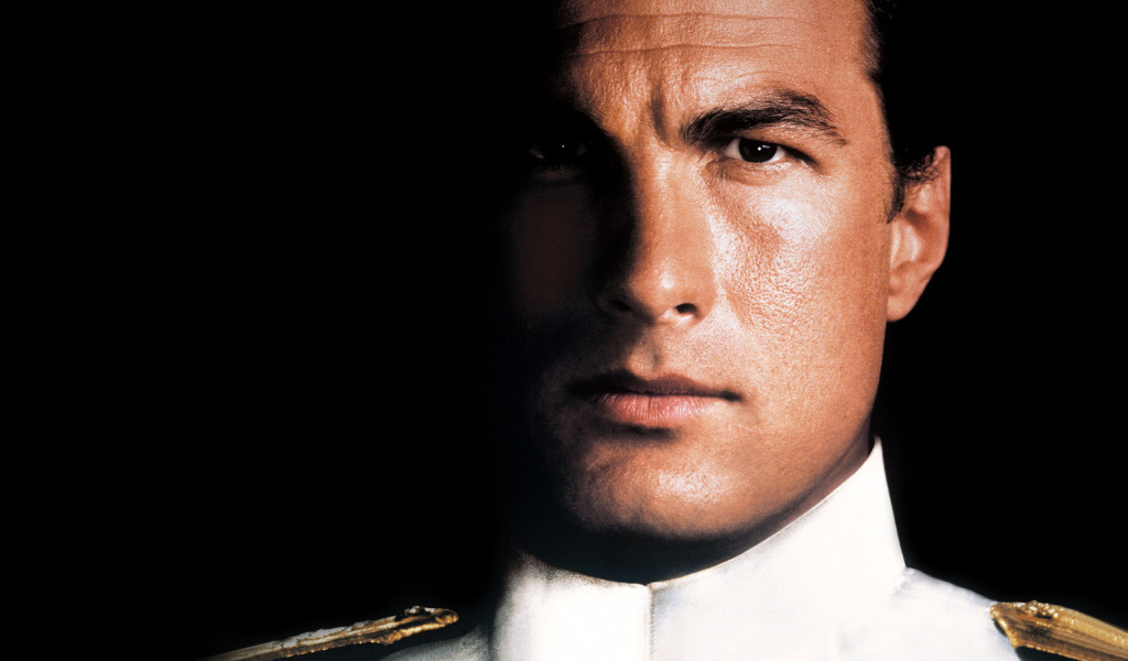 Актер Стивен Сигал