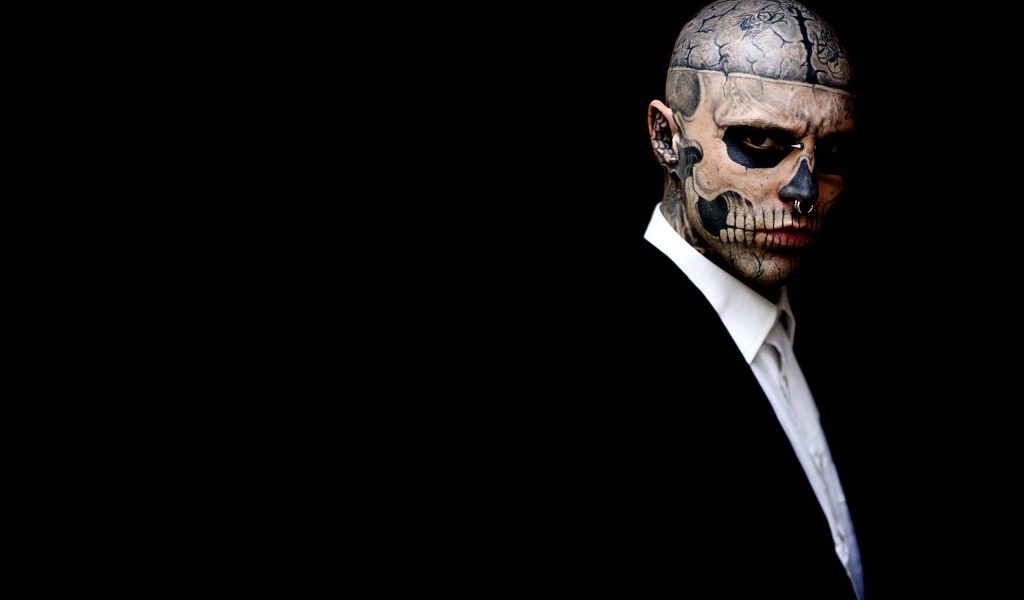 Знаменитость Рик Жене