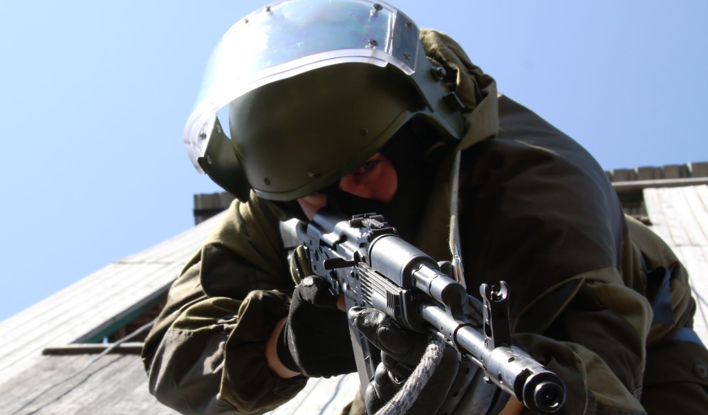 Боец спецназа
