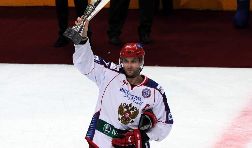 Популярный Алексей Морозов