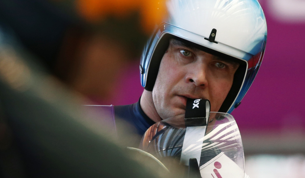 Популярный Альберт Демченко