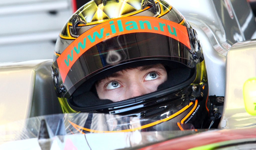 Популярный человек Михаил Алешин