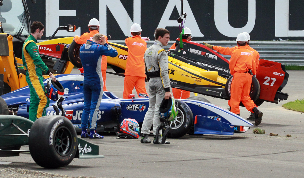 Популярный спортсмен Михаил Алешин