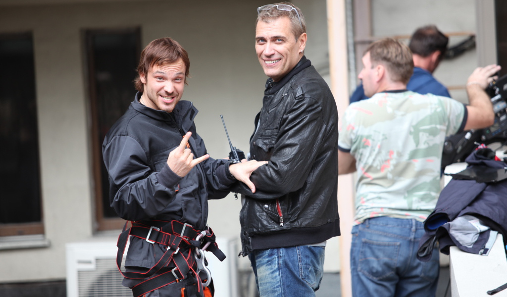 Популярная Кинозвезда Алексей Чадов