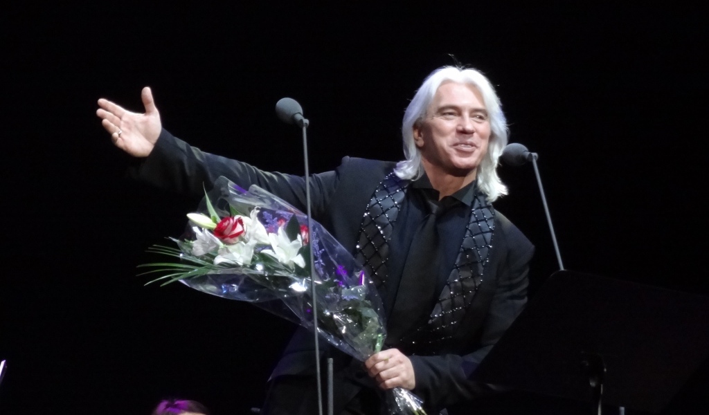 Популярный актер Дмитрий Хворостовский