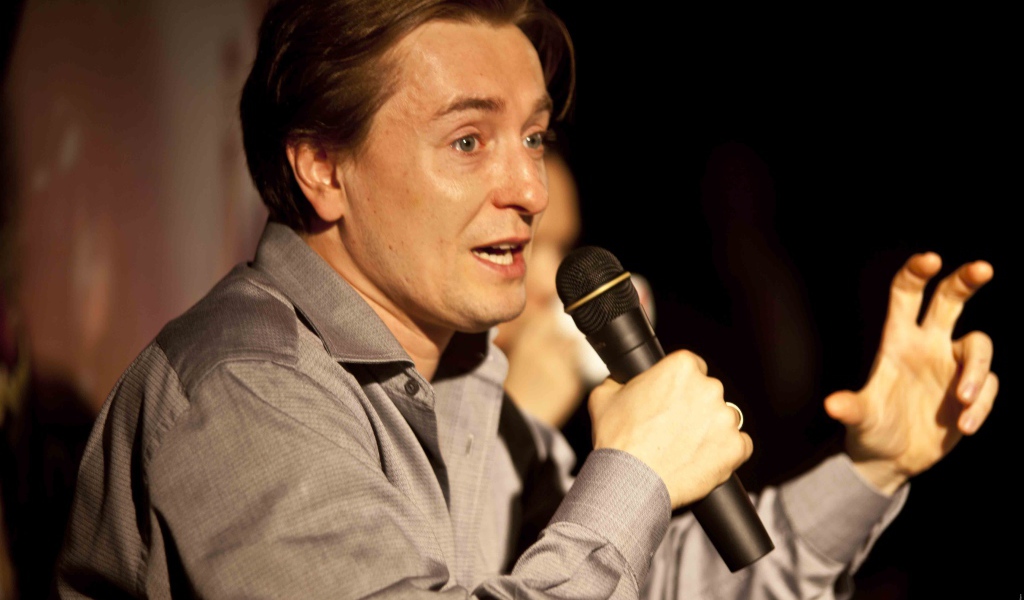 Знаменитая Суперзвезда Сергей Безруков