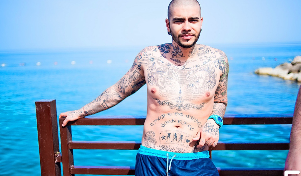 Популярный Тимати