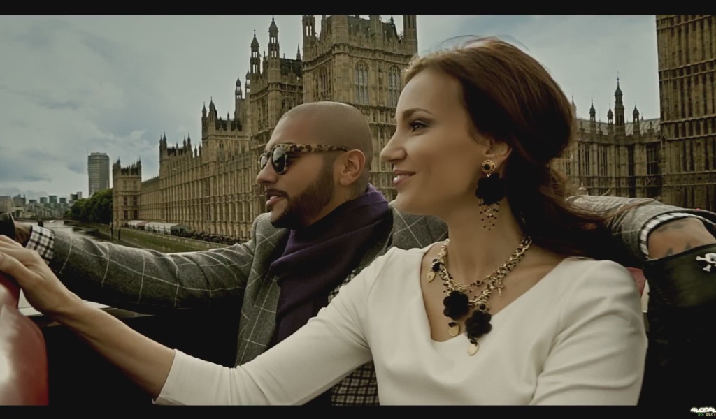 Известный актер Тимати