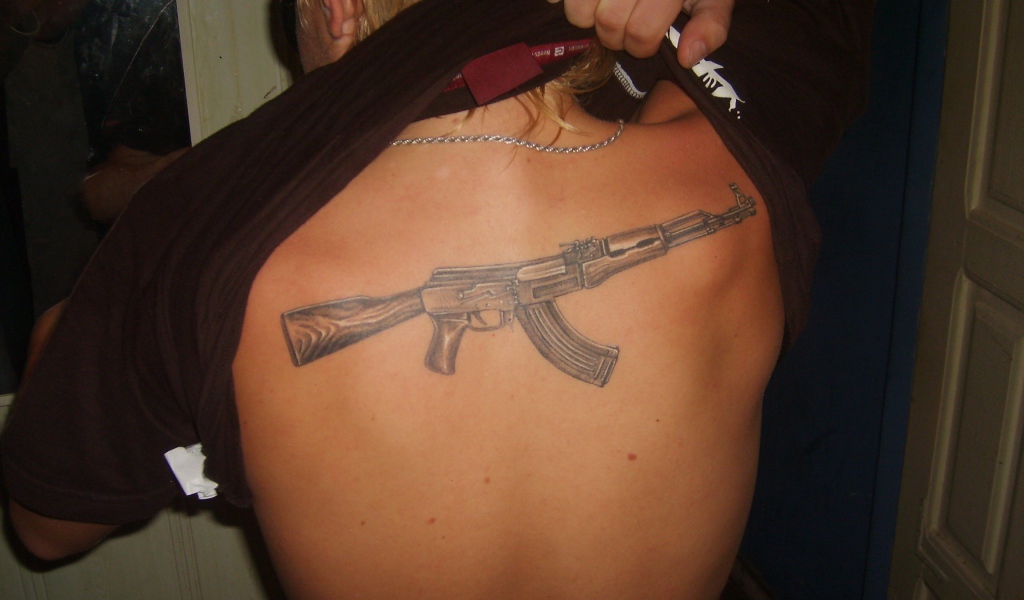 Суперзвезда Витя АК