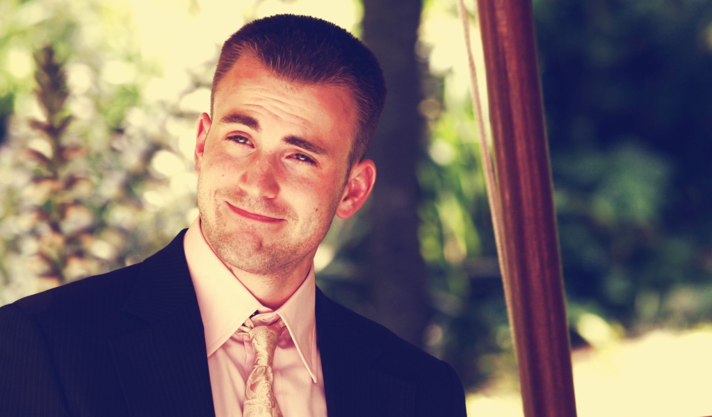 Популярная суперзвезда Крис Эванс