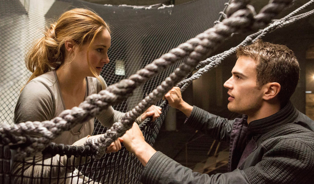 Актер Тео Джеймс