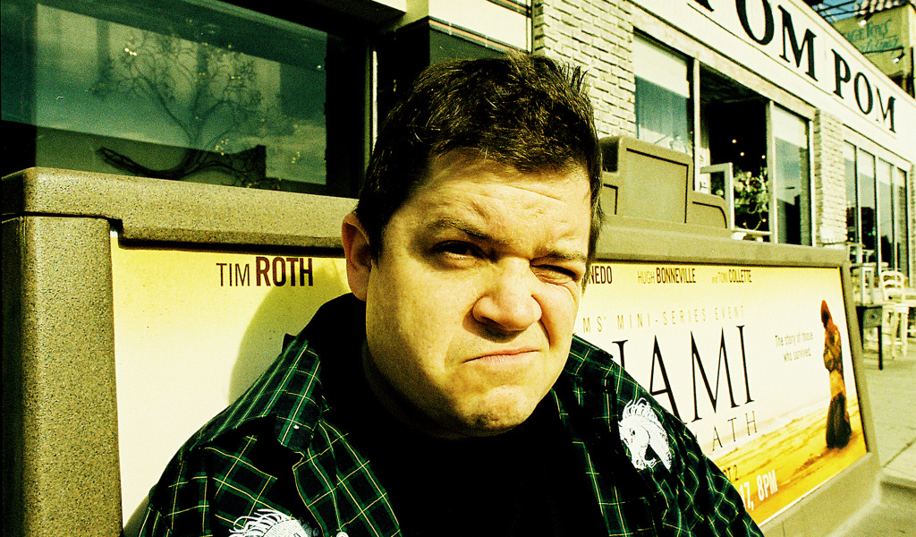 Знаменитость Пэттон Освальт