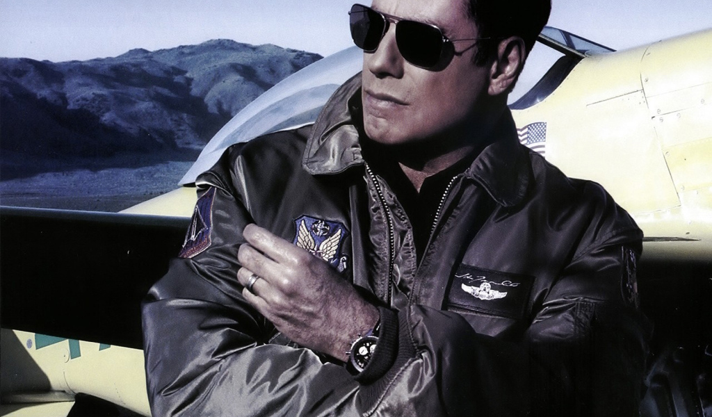 Известный актер Джон Траволта