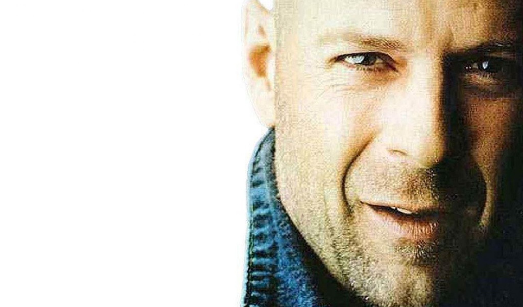 Известный киноактер Брюс Уиллис крупным планом