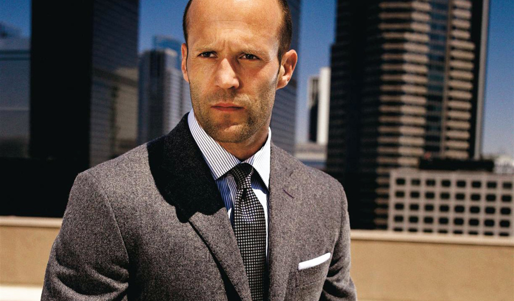 Джейсон Стэтхэм на крыше