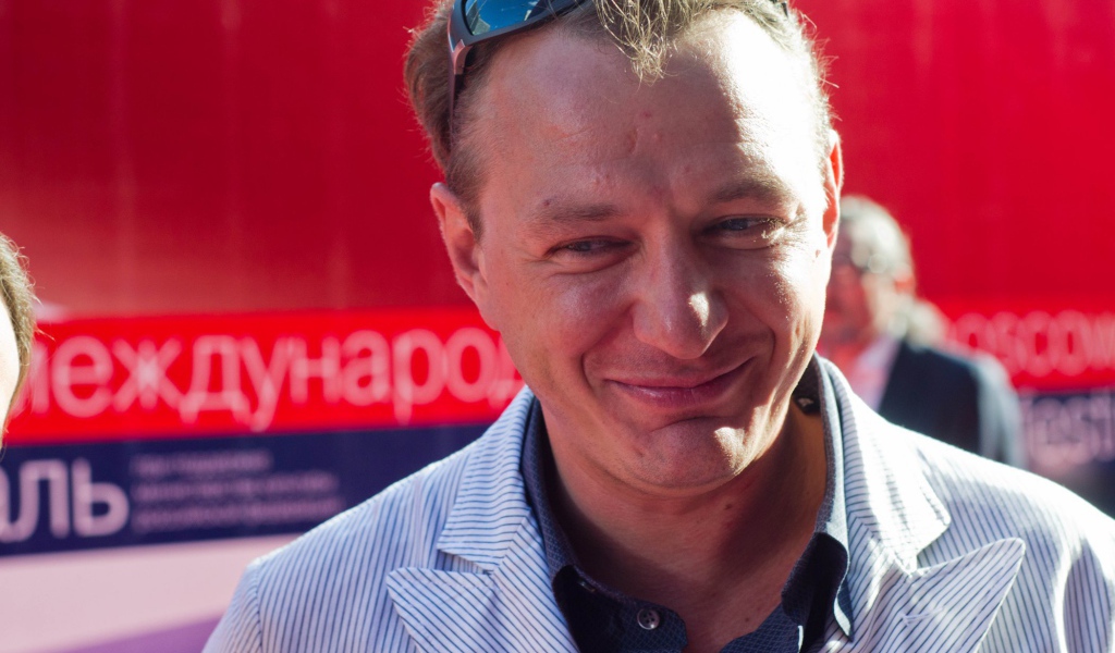 Кино актер Марат Башаров